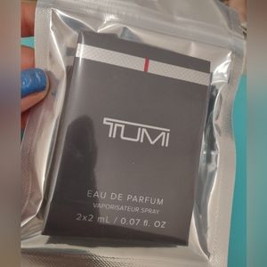 Tumi sample x 2 vials each 2 ML brand new!